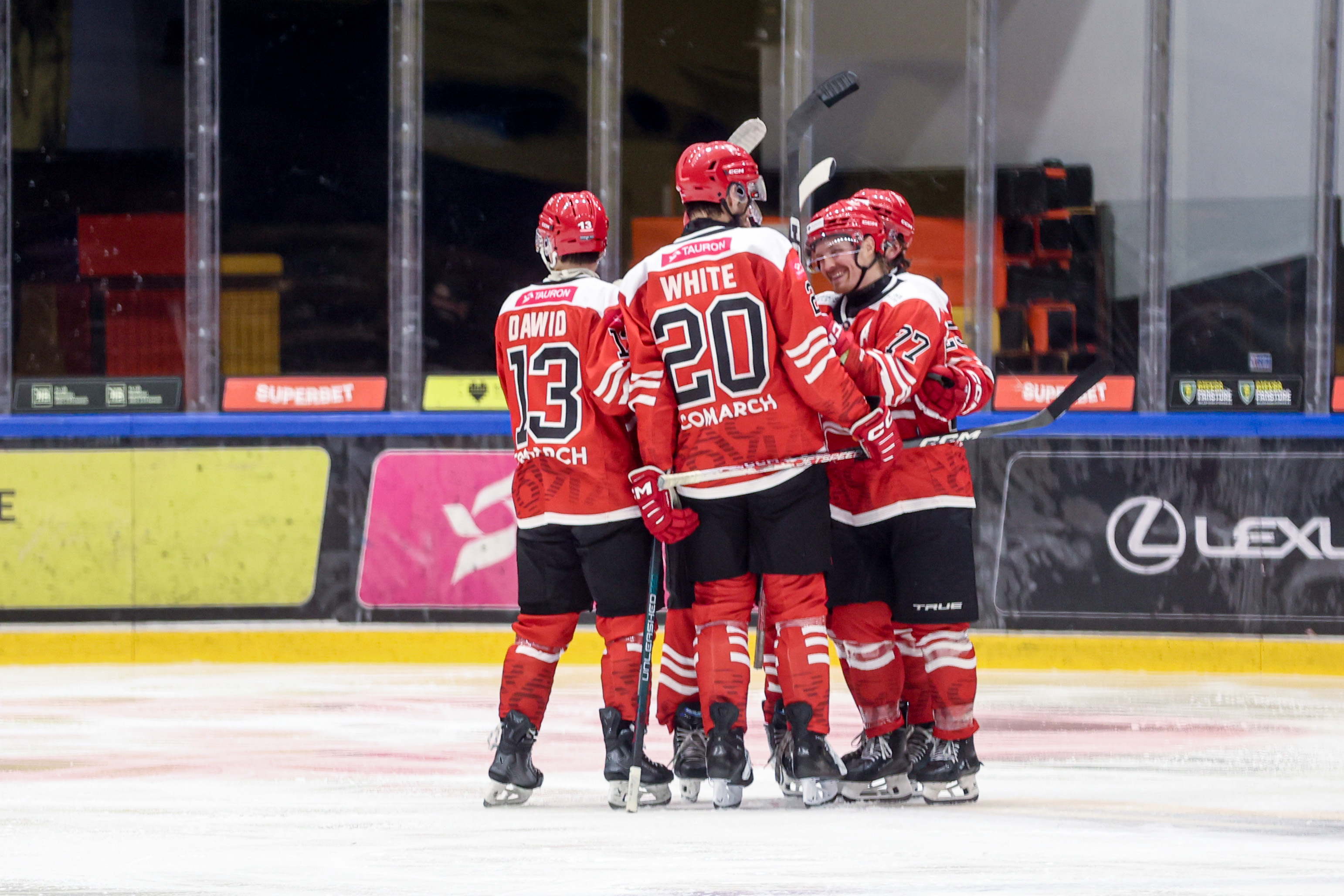 TAURON Hokej Liga. Zwycięstwa Zagłębia i Cracovii