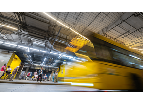 Na hokej z Transportem GZM – wygodnie, szybko i bez szukania miejsca parkingowego