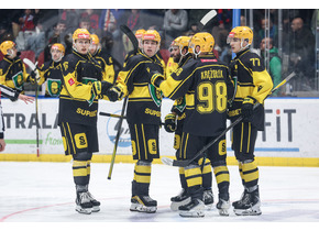 TAURON Hokej Liga. Odrabiamy i nadrabiamy