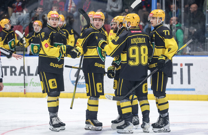 TAURON Hokej Liga. Odrabiamy i nadrabiamy